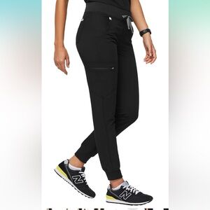 Black Figs Zamora Scrub Joggers
